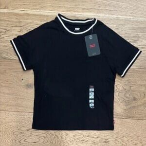 💜 NWT Levi's Black Short Sleeve Tee with White Trim